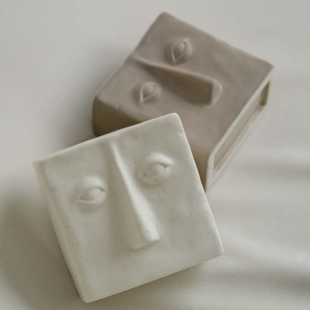 WENSHUO Abstract Square Face Pen Holder, Modern and Minimalistic Desk Accessories (Crème)