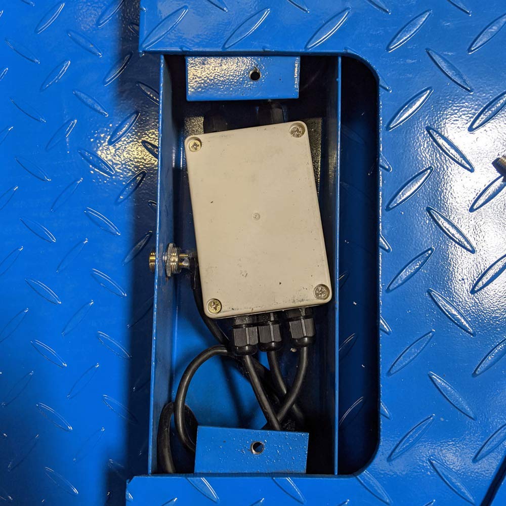 PEC Tools FS Series Professional Grade Steel Floor Scale - Heavy-Duty Pallet and Shipping Scale for Industrial Use - Weighs Packages Up to 10000x1lb - 48x48