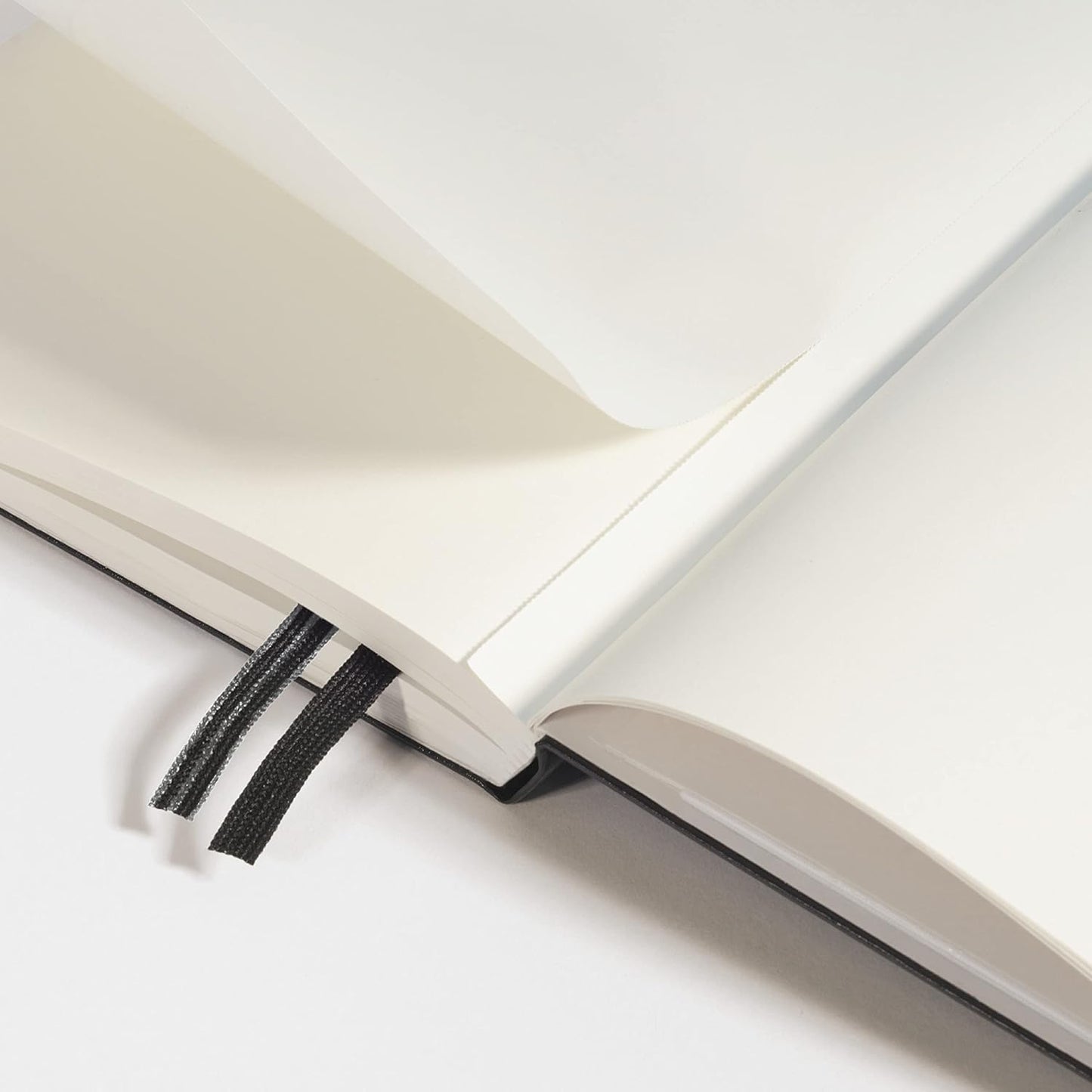 LEUCHTTURM1917 - Notebook Hardcover Medium A5-251 Numbered Pages for Writing and Journaling (Sage, Ruled)