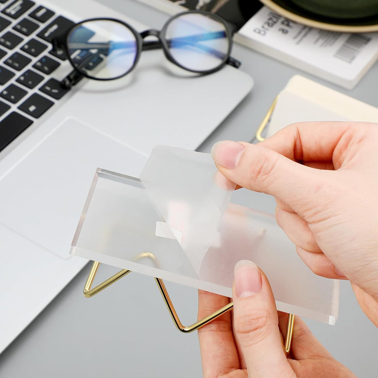 Amyhill 2 Pieces Acrylic Business Card Holder for Desk Clear Horizontal Business Card Display Stand Postcard Holder for Office Home Desktop (Gold)