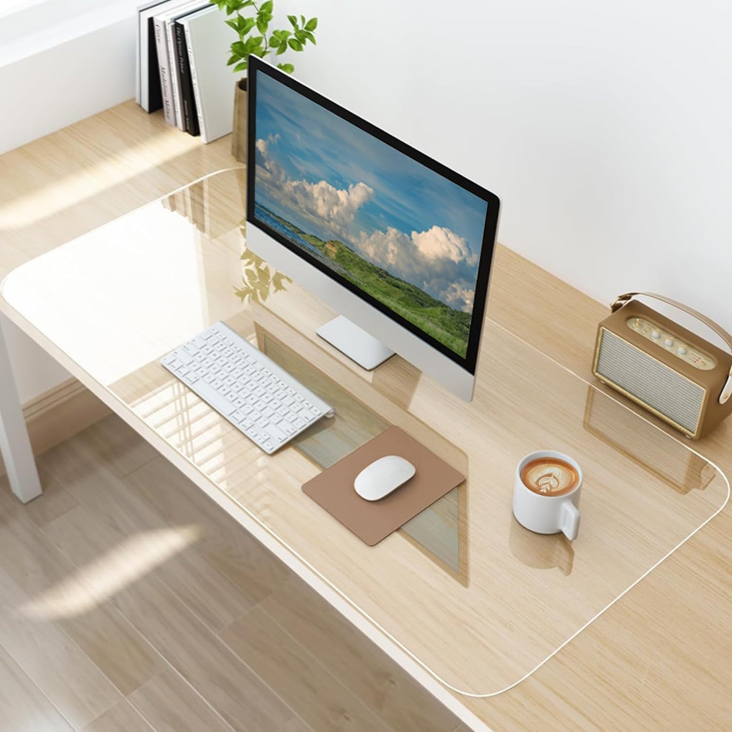 Clear Desk Mat, Non-Slip PVC Desk Protector Mat with Round Edge, Heat Resistant & Waterproof Clear Desk Writing Mat for Home and Office (23.6"*13.8")