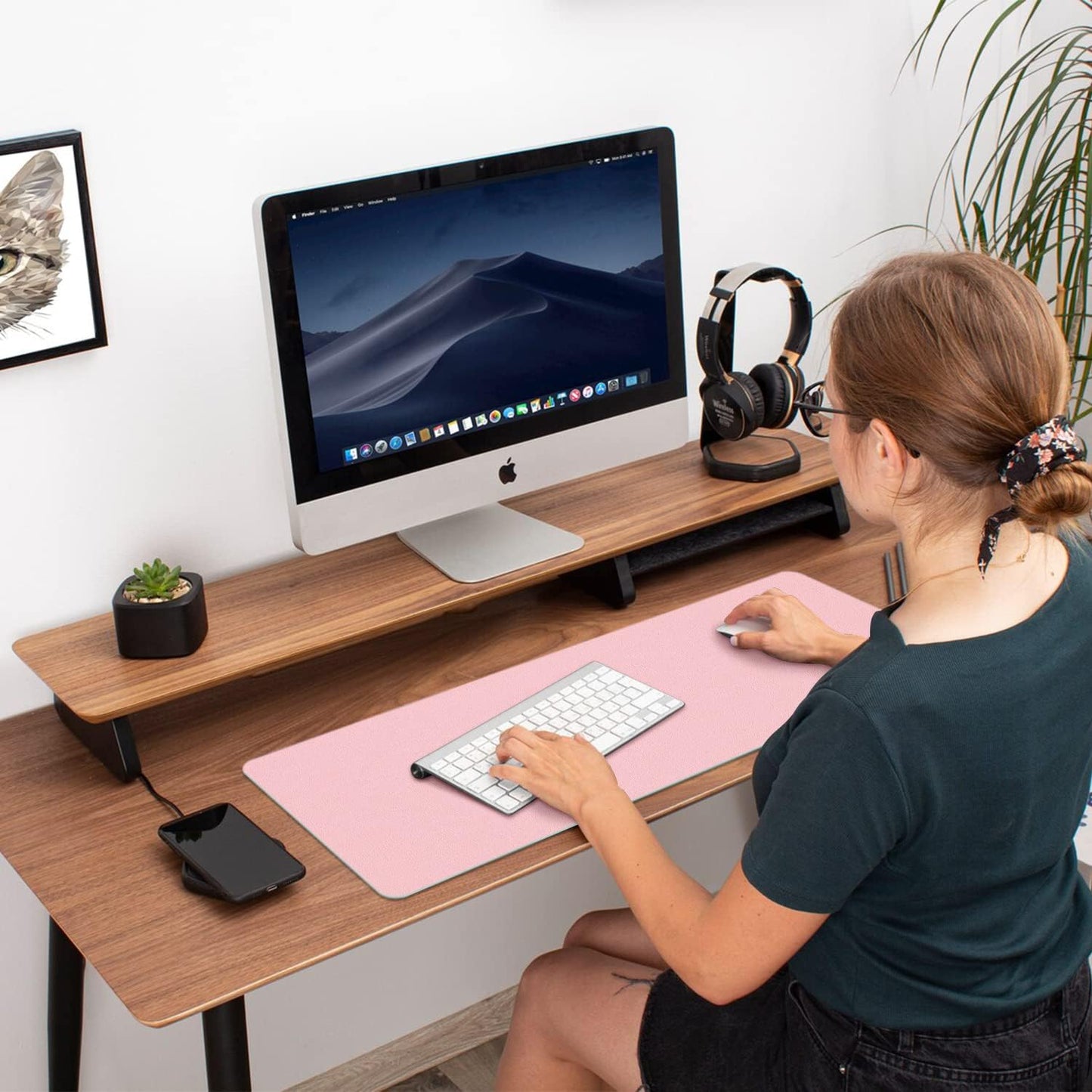 Aothia Double-Sided PU Leather Desk Pad - Non-Slip Large Mouse Pad & Desk Mat for Office, Home - Waterproof, Easy to Clean, Durable Dual-Sided Surface (23.6"x13.7", Pink)