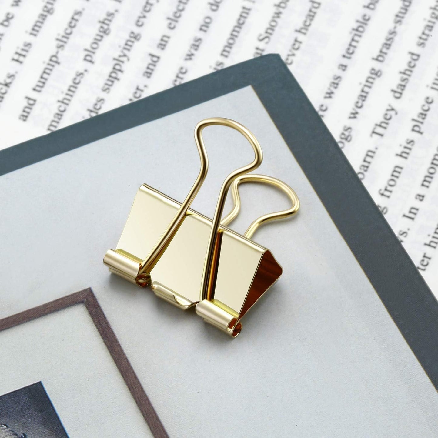 TecUnite 150 Pcs Binder Clips Assorted Sizes Gold Paper Clamps Clips Large Medium Small Office Supplies