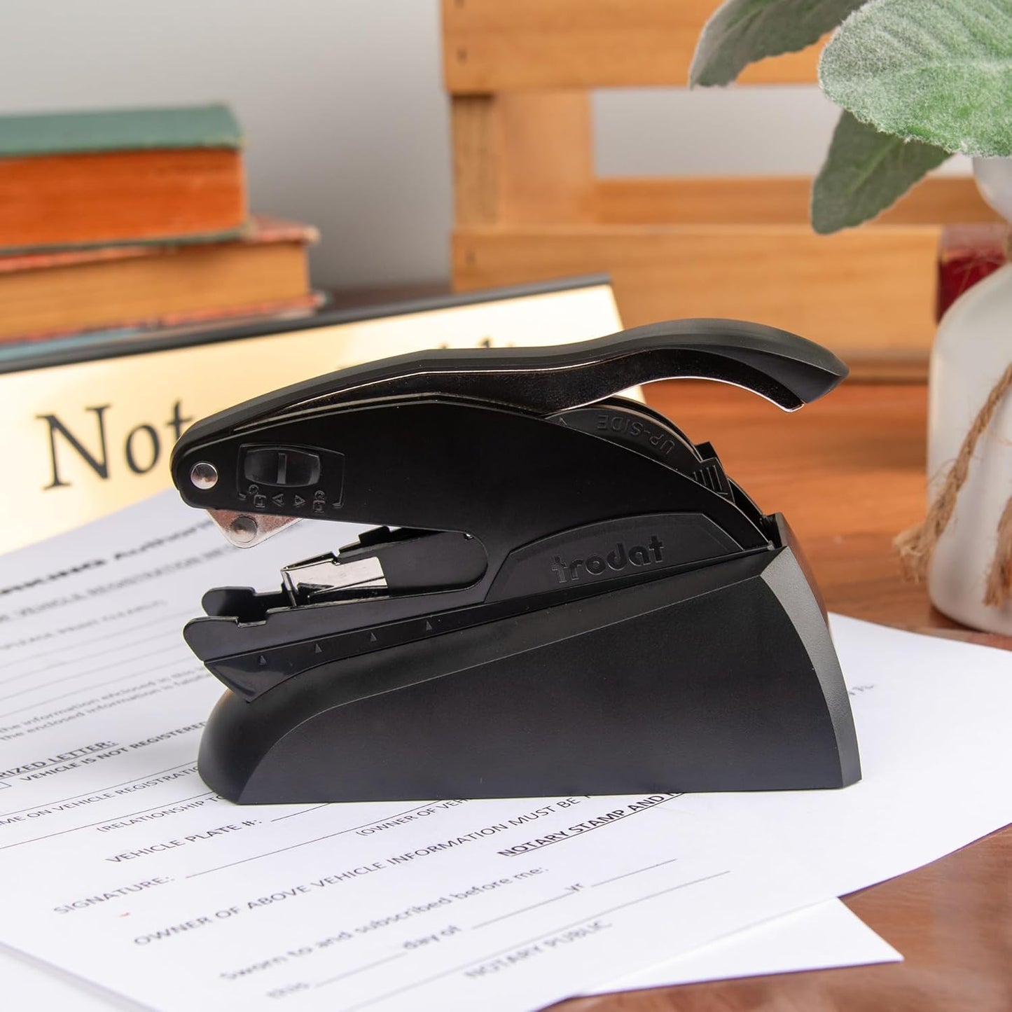 U.S. Virgin Islands Round Notary Embosser | Official State Embosser | Official Seals | Meets State Specifications (Virgin Islands, Round Embosser)