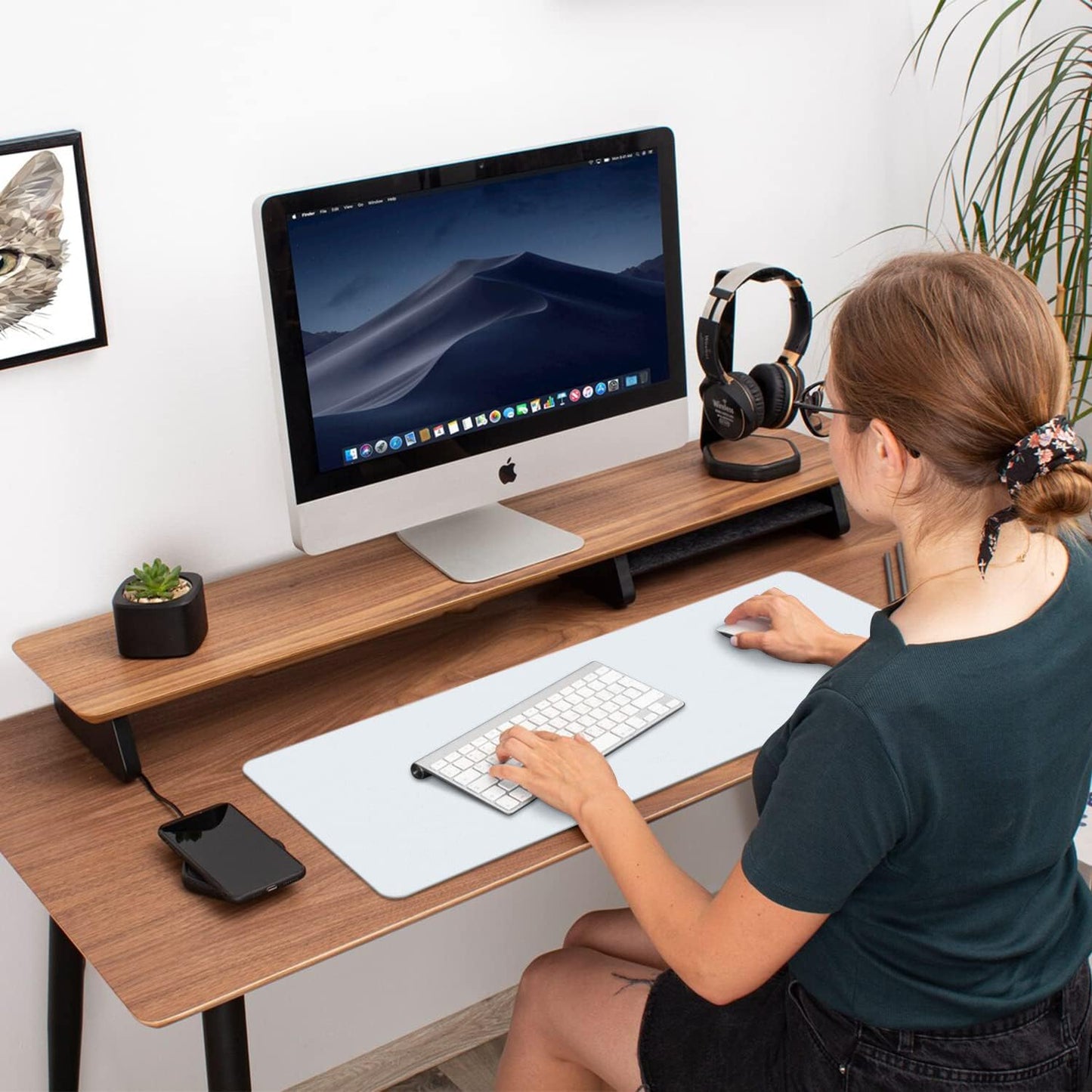 Aothia Double-Sided PU Leather Desk Pad - Non-Slip Large Mouse Pad & Desk Mat for Office, Home - Waterproof, Easy to Clean, Durable Dual-Sided Surface (36" x 17", White)