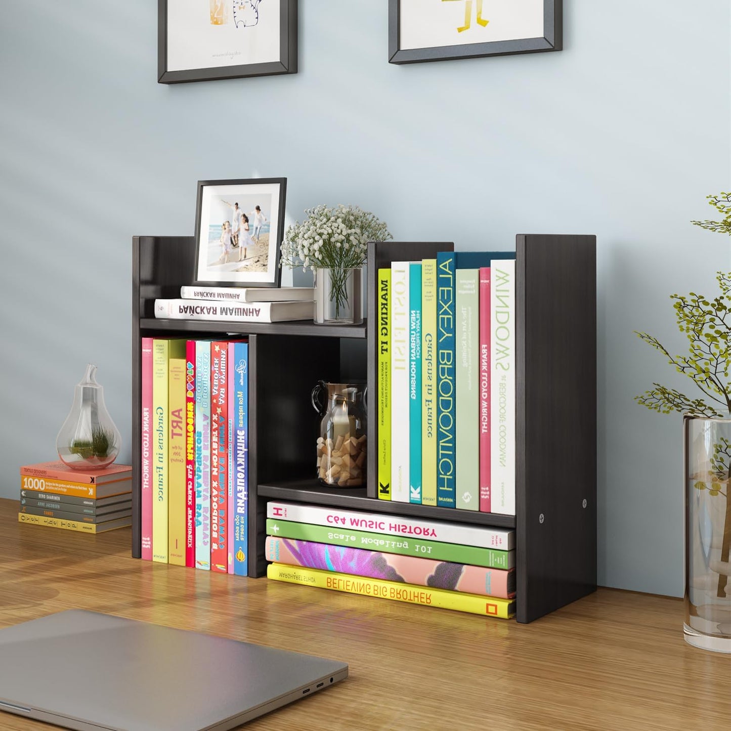 YSJILIDE Wood Adjustable Small Desktop Bookshelf, Expandable Storage Rack, Display Shelf, Office Supplies Organizer (Black)