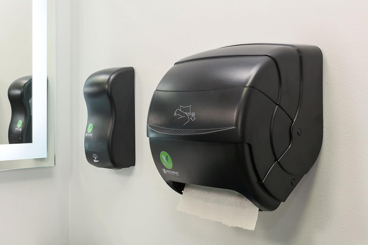 San Jamar Ecologic Integra Recycled Plastic Level Paper Towel Dispenser, Universal Roll Capacity, Wall Mounted Dispenser with Zero Waste for Home and Business Universal, Black