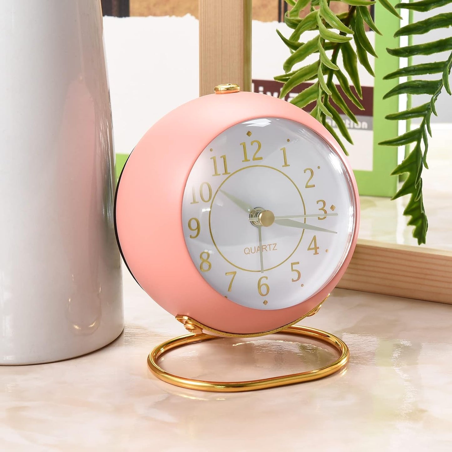 Analog Alarm Clocks,Retro Backlight Cute Simple Design Small Desk Clock with Night Light,Silent Non-Ticking,Battery Powered,for Kids,Bedroom,Travel,Kitchen,Bedside Desktop. (Orange)