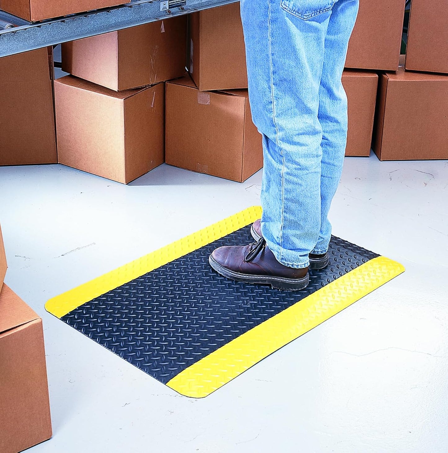 Wearwell 414.1516x2x8BYL Diamond-Plate SpongeCote UltraSoft Mat, 8' Length x 2' Width x 15/16" Thick, Black with Yellow